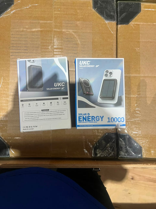 Powerbank（Solar Magnetic charging Power Bank)
